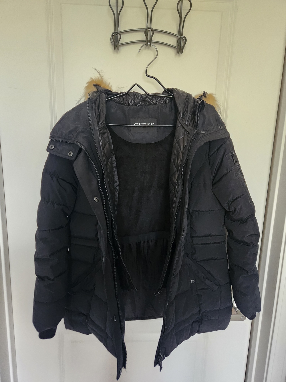 GUESS Women's Black Quilted Hooded Puffer Coat with Faux Fur Trim